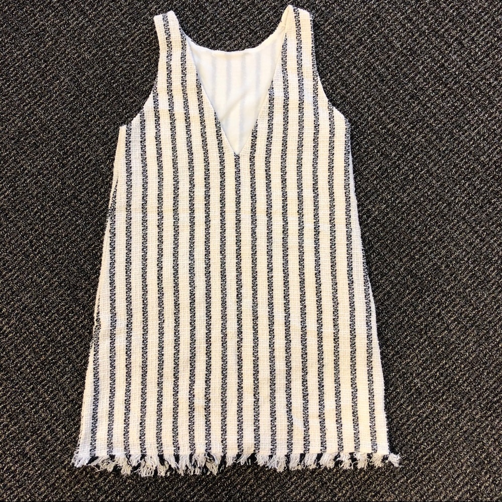 Zara TRF tweed mini dress - Picture 2 of 4